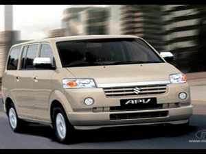 2012-suzuki-apv_1.5l_glx