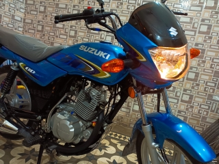 Suzuki 2022 by 