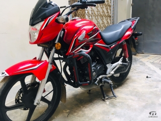 Honda  Honda CB-150F  by 