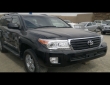 Toyota LandCruiser Front view