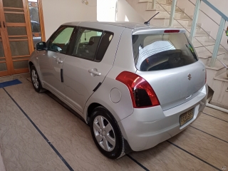 Suzuki Swift by 