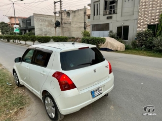 Suzuki Swift by 