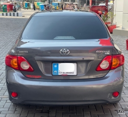 Toyota Corolla by 