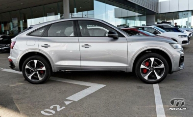 Audi Q5 by 