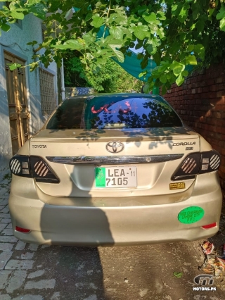 Toyota Corolla by 