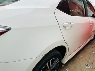 Toyota Corolla by 