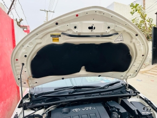 Toyota Corolla by 