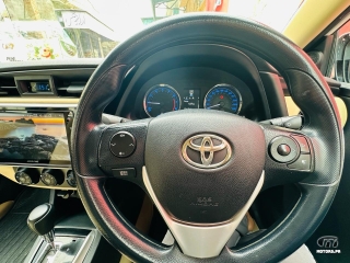 Toyota Corolla by 