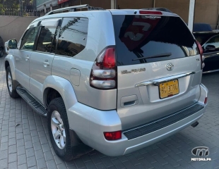 Toyota Prado by 