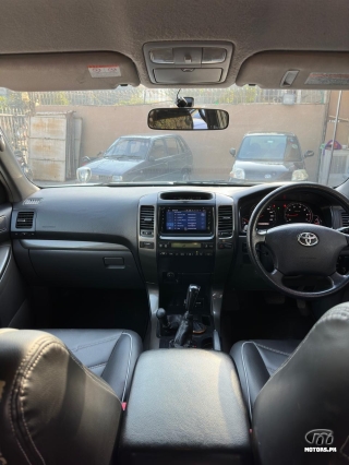 Toyota Prado by 