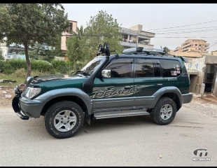 Toyota Prado by 