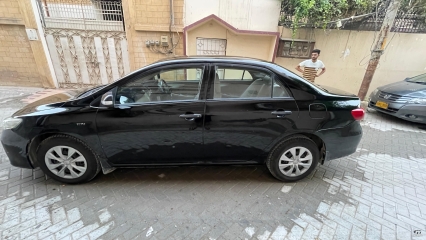 Toyota Corolla by 