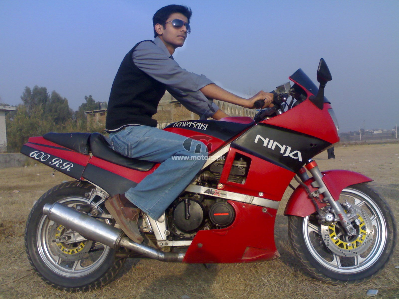 Kawasaki gpz 400 for sale deals