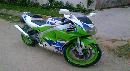 Kawasaki ZXR 250 Side view