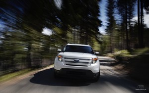Ford-Explorer-2011
