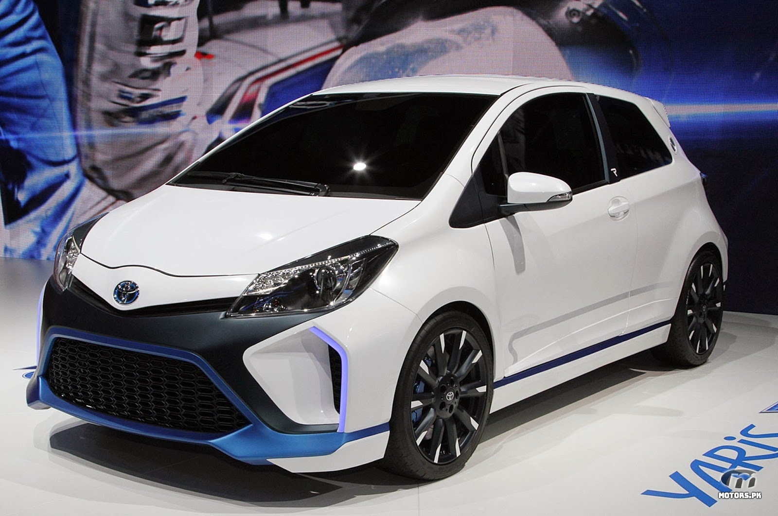 Toyota Vitz Sports Front View With Alloy Rims | Motors.pk