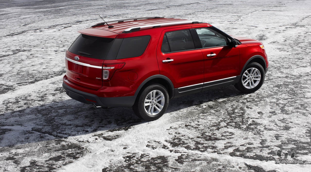 Ford-Explorer-2011