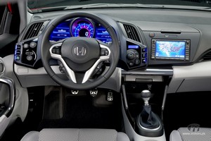 2011_honda-crz-interior