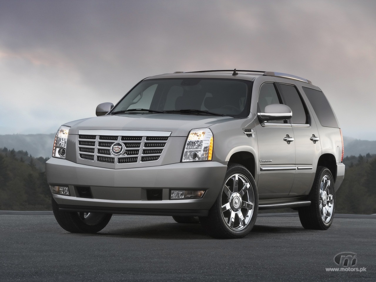 2008_cadillac_escalade_wallpaper