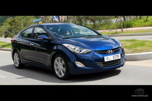 2011-Hyundai-Avante-Elantra