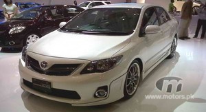 2011-Toyota-Corolla-Altis