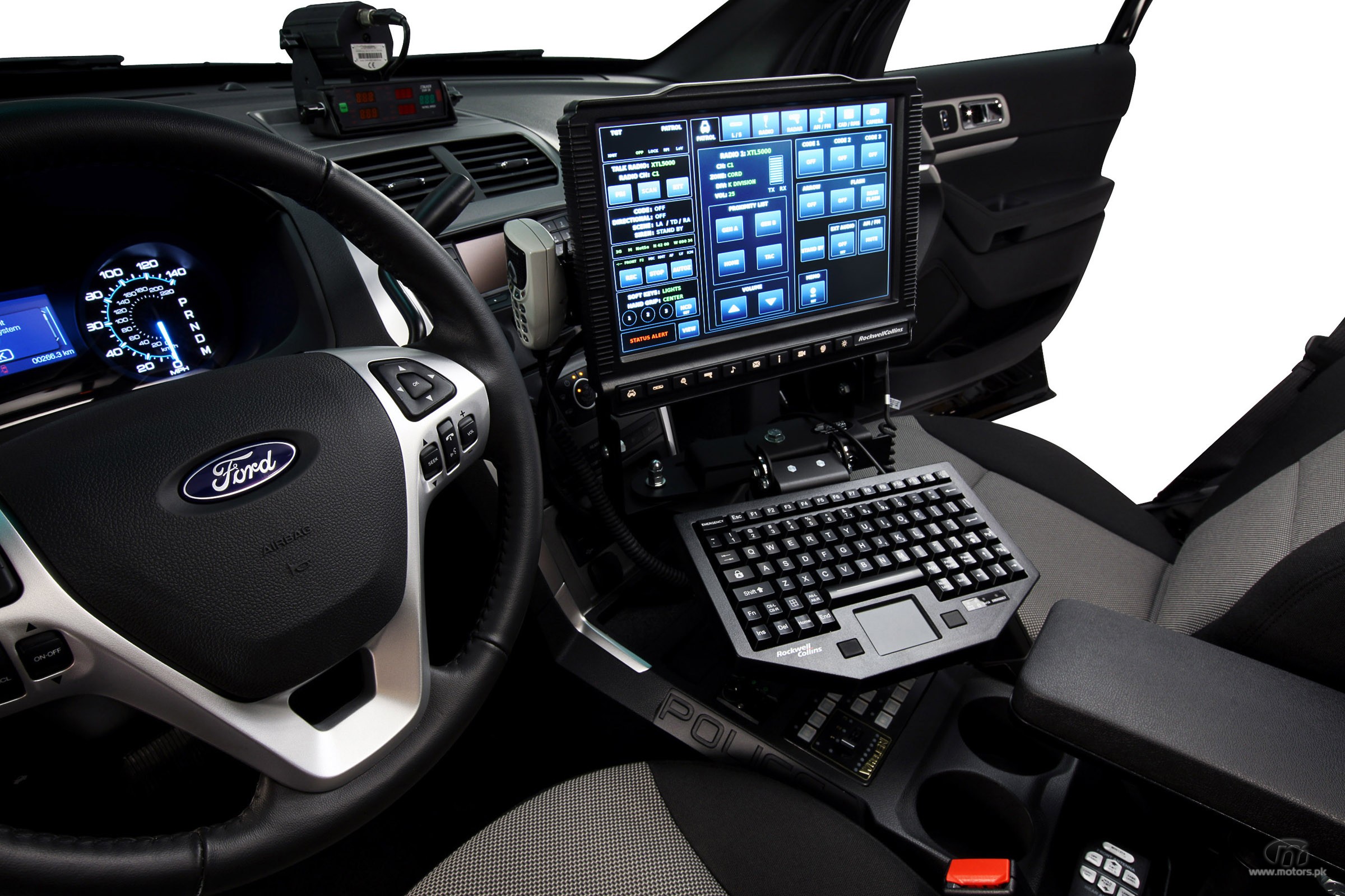 Ford-interceptor-Interior-police-SUV