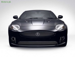 2008-Jaguar-XKR