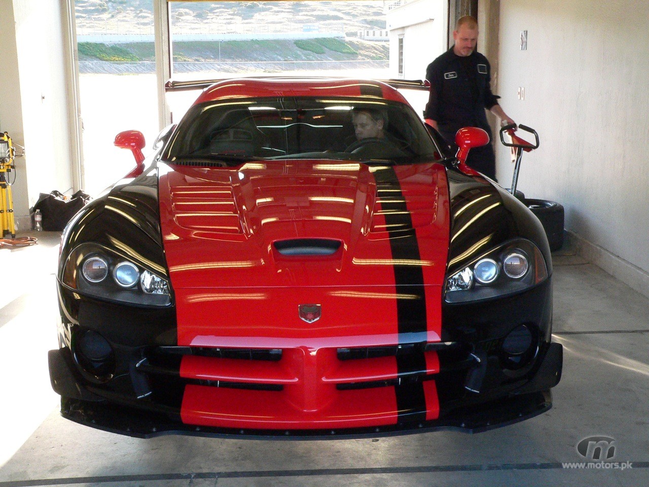 2010-dodge-viper