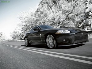 Jaguar-XKR-2009-wallpaper