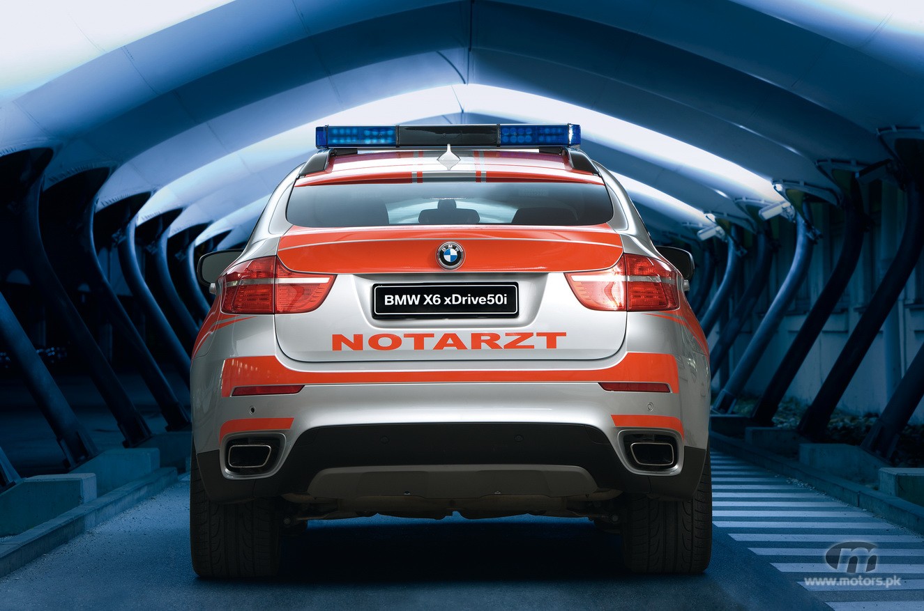 bmw_x6_ambulance_3