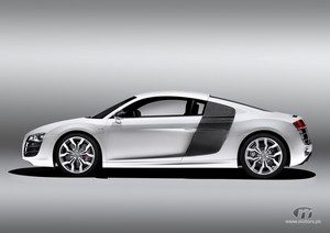 2010_audi_r8_v10_2