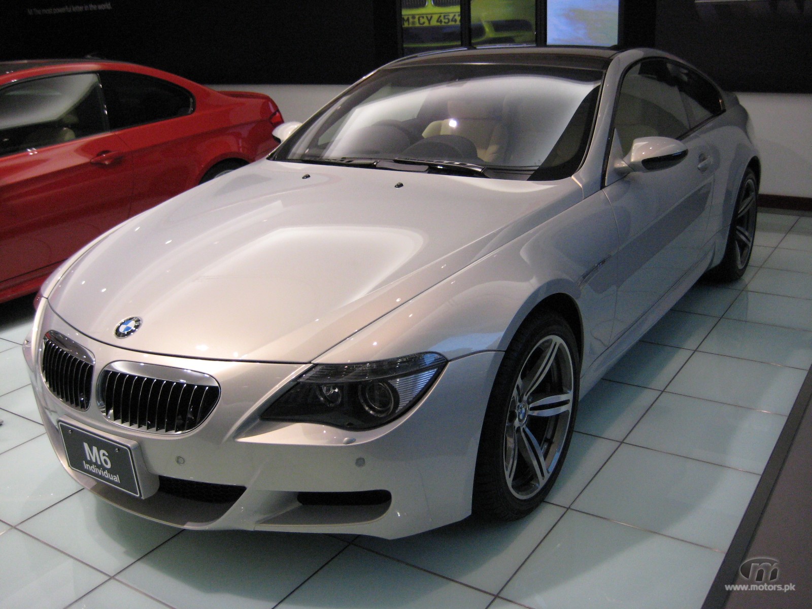 BMW-M6-4