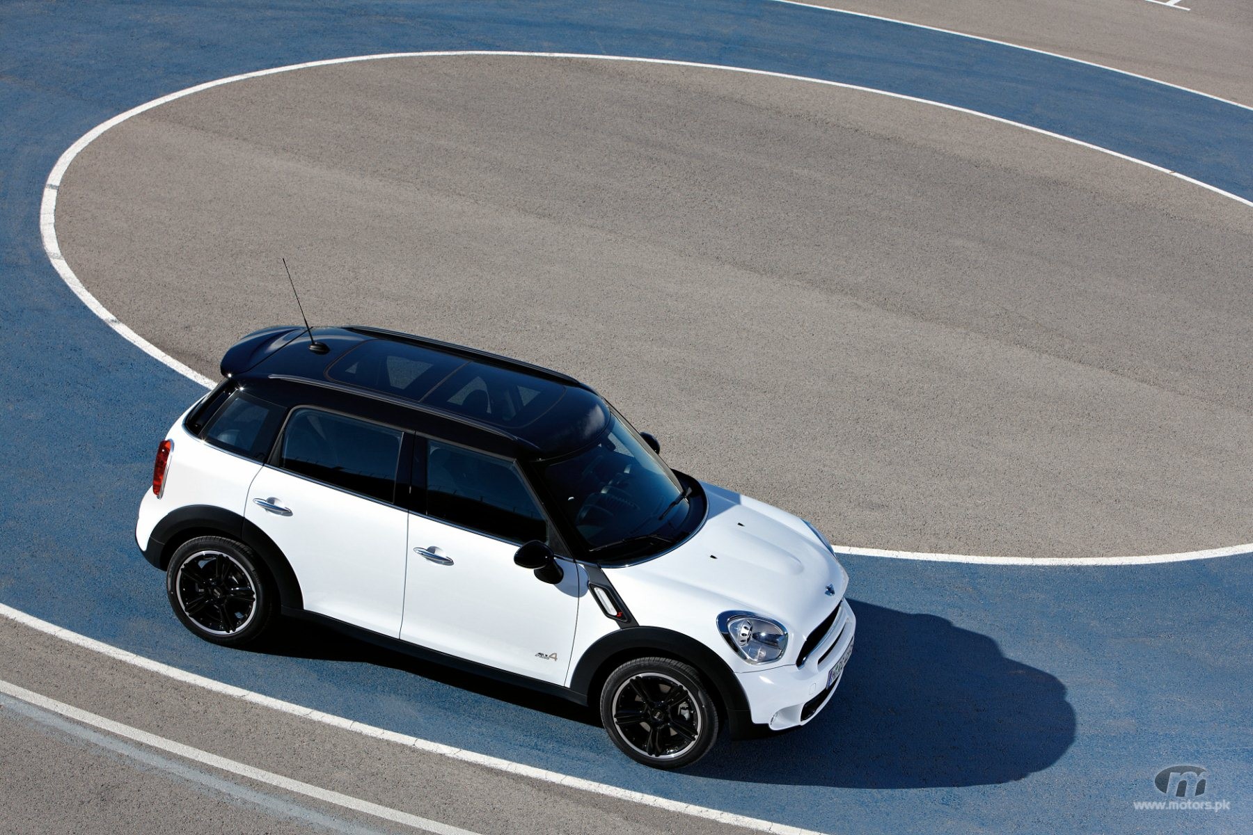 2011-mini-countryman-291