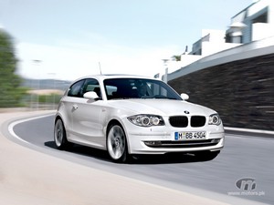 BMW-1-Series-three-door-wallpaper