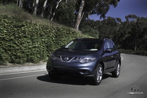 2011-Nissan-Murano-Front