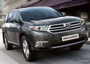 2011-Toyota-Highlander-12