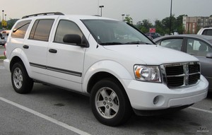 2007-2008_Dodge_Durango