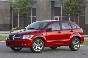 2011-Dodge-Caliber-Image-002