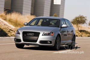 2010-Audi-A3-2.0T-005