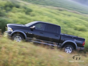 Dodge-Ram_Outdoorsman_2011-Side