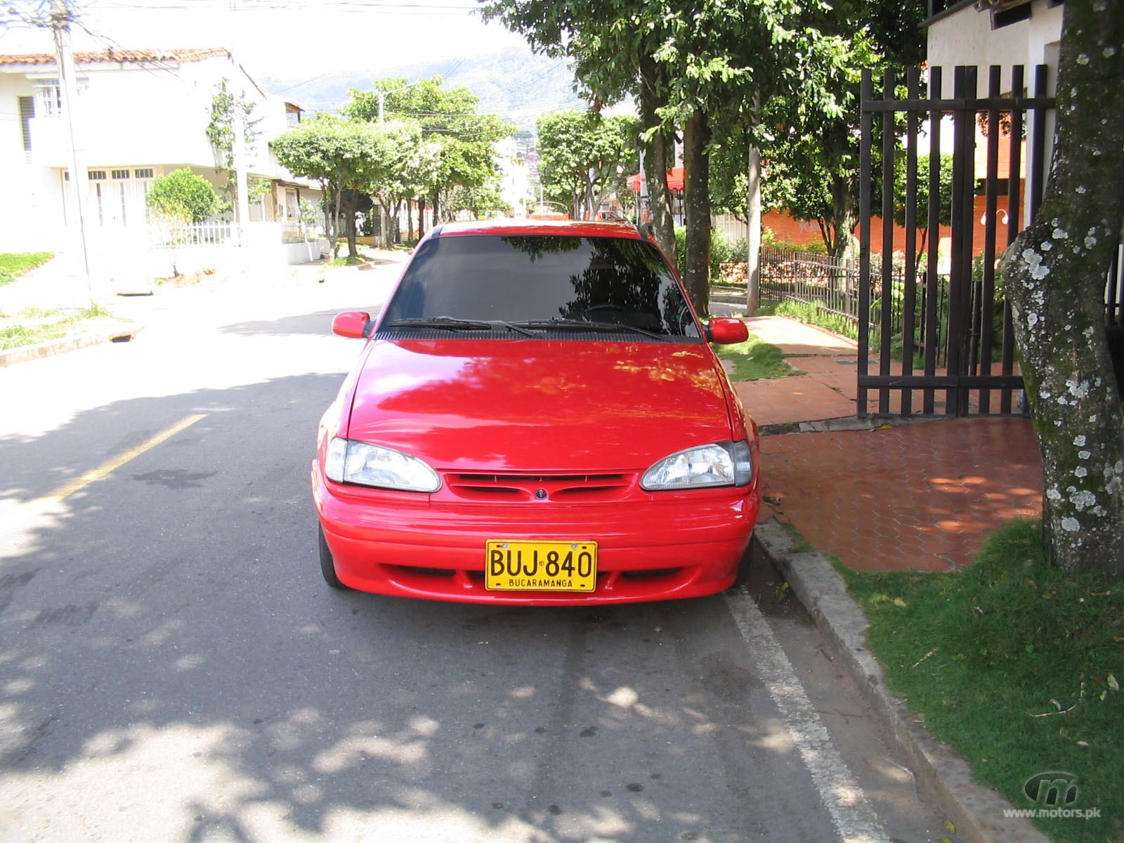 11343-1994-Daewoo-Racer
