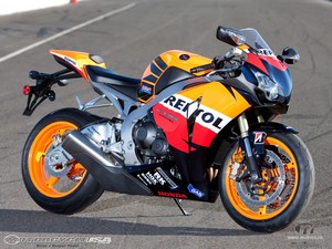 2009-honda-cbr