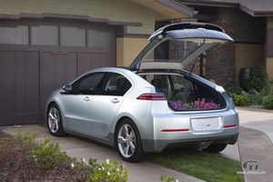 2011_chevrolet_volt_press2_image_006