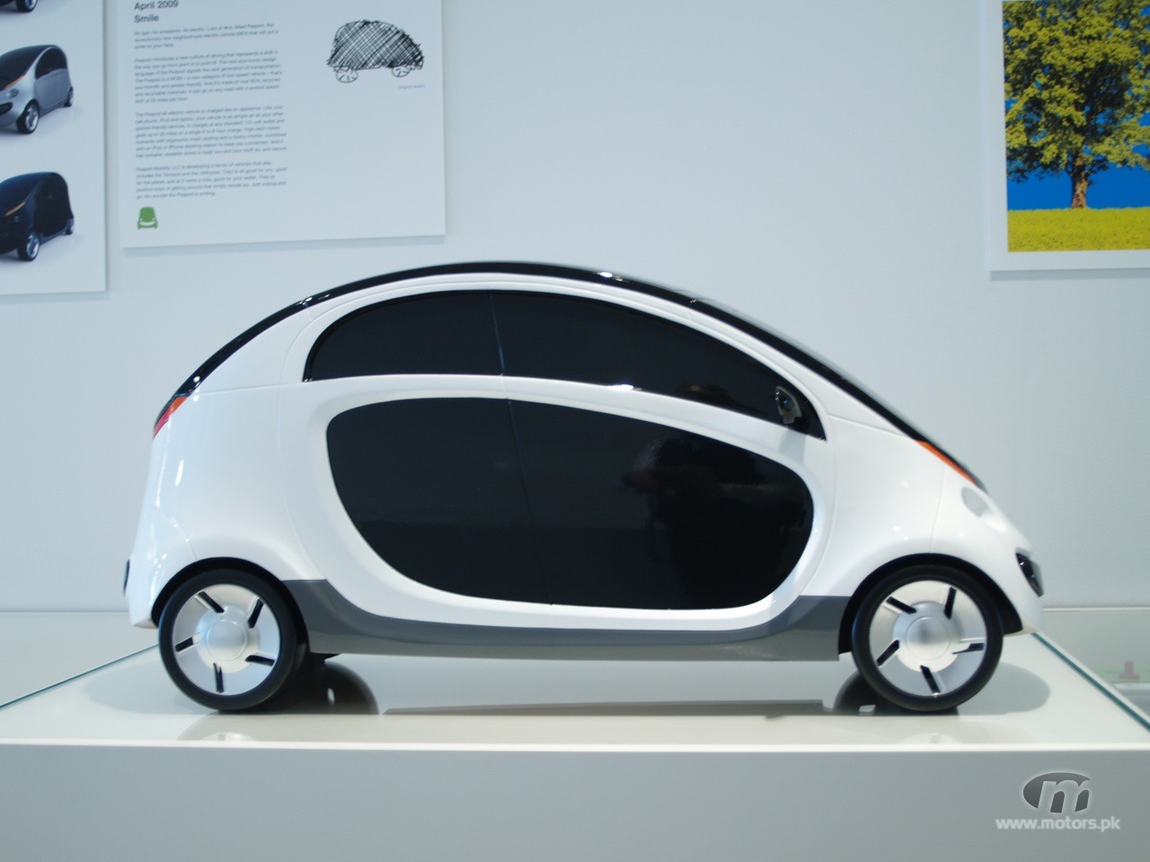 Chrysler Peapod Motors.pk