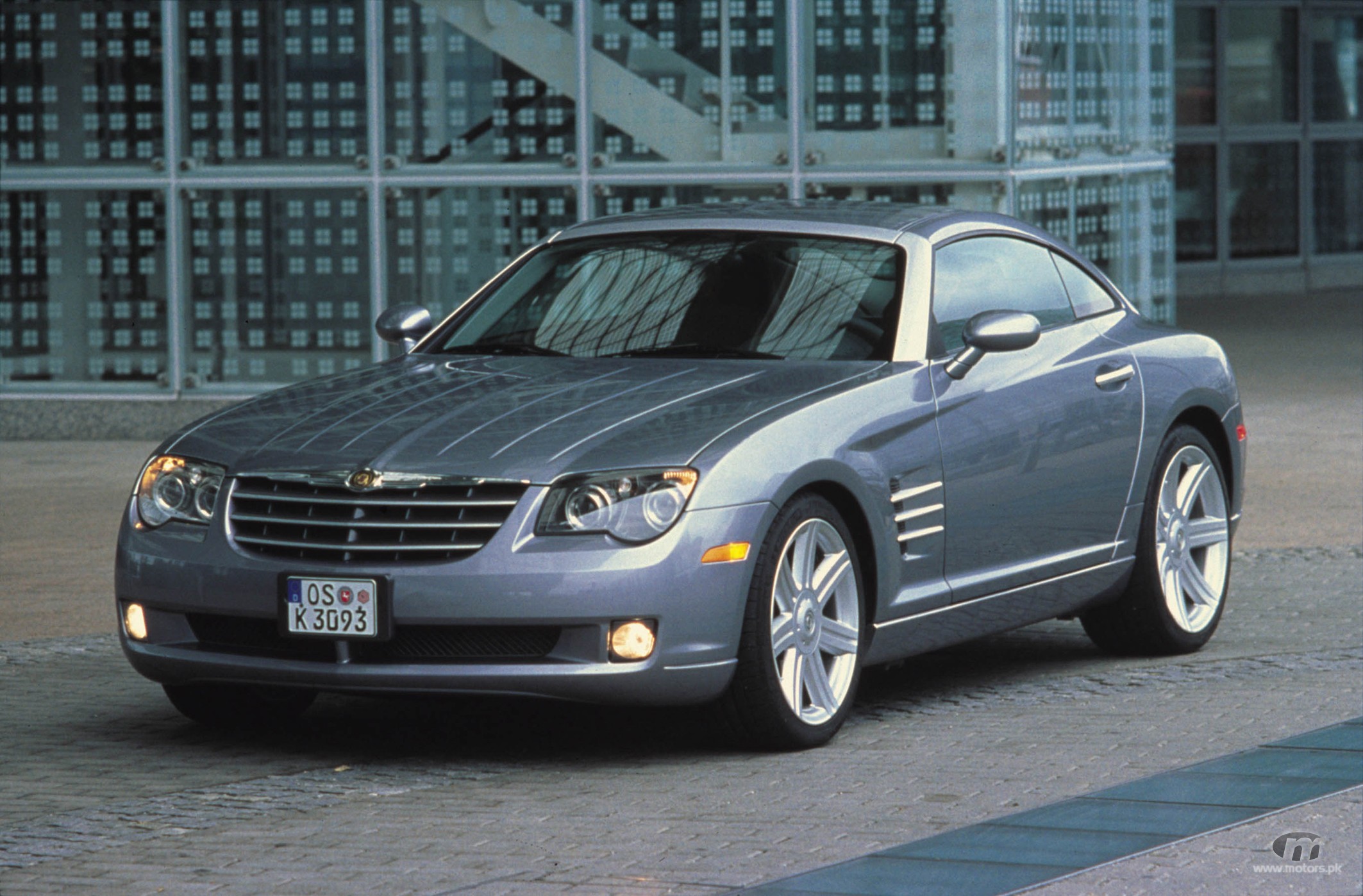 photo_300_04_Chrysler_Crossfire