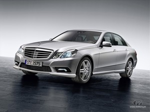 Mercedes-Benz-2010-E-Class