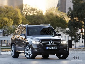 Mercedes-Benz-GLK_350_4MATIC_201