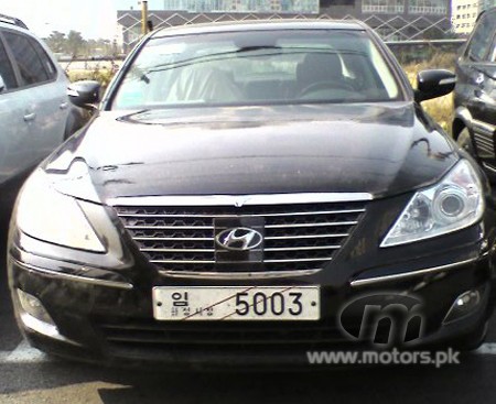 hyundai_genesis_spy