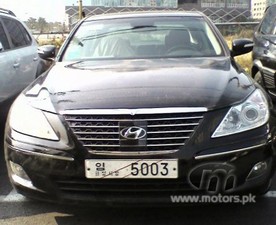 hyundai_genesis_spy