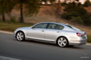 2010-lexus-gs-450h-hybrid